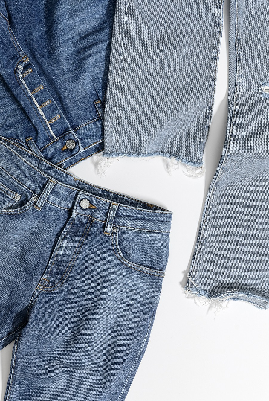How to Turn Old Jeans into an Awesome Denim Bag - Zero-Waste Chef